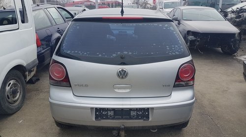 Dezmembrez vw polo 9n 1.4 tdi bwb 70 cai cu filtru patricule din 2008