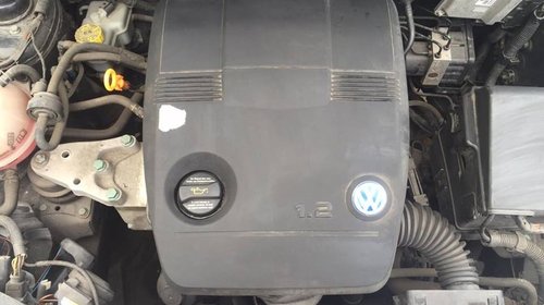 Dezmembrez VW Polo 9n 2002 2006 1.2 benzina AWY