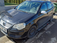 Dezmembrez VW Polo 9n facelift 1.4 tdi an 2008