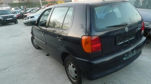 Dezmembrez vw polo, an 1999, 1.4 benzina