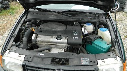 Dezmembrez vw polo, an 1999, 2 usi, 1000 benzina