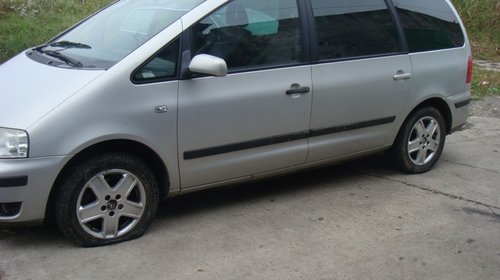 Dezmembrez VW SHARAN 1.9 TDI an 2002