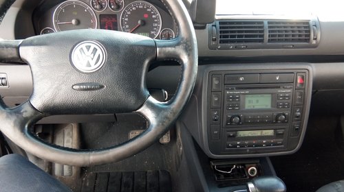 Dezmembrez VW Sharan 2004 Monovolum 1.9 TDi