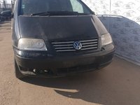 Dezmembrez Vw Sharan An: 2005 Motorizare: 1.9 Diesel Cod motor: AUY Culoare: Negru