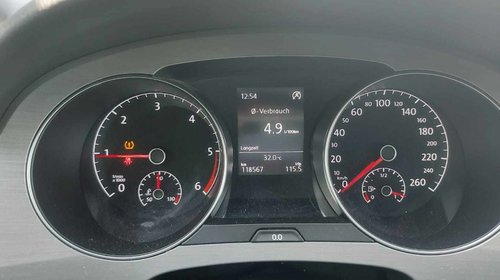 Dezmembrez Vw Sportsvan 1.6 Tdi CXXA 90 cai 5 trepte manual start stop 118.000 km 2016 cod culoare LA7N