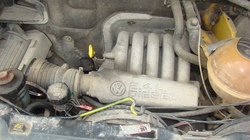 Dezmembrez Vw T4,2.4 diesel,1994 frigorific