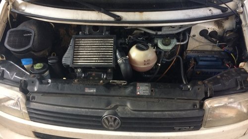 Dezmembrez VW T4 2.5 TDI 102 CP ACV