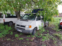 Dezmembrez VW T4 doka 2.4 diesel an 1997 in Cluj