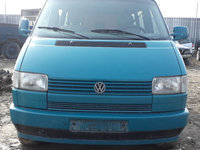 Dezmembrez VW T4 Multivan 2.4Tdi motor AAB