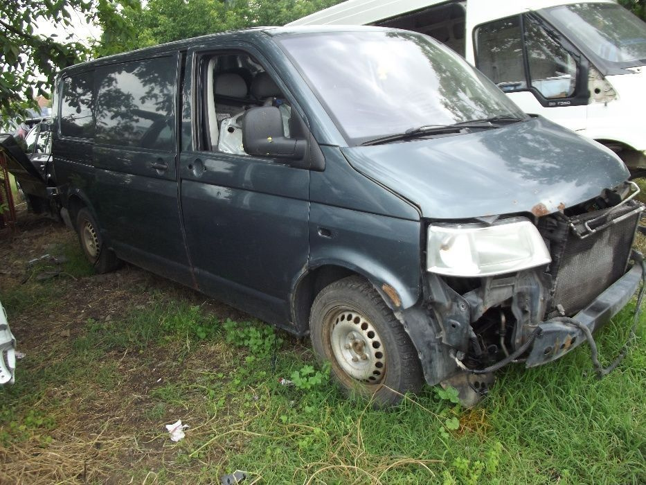 Dezmembrez VW T5 1.9 tdi BRR AXB BNZ AXD