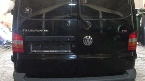 Dezmembrez VW T5 2.5 diesel