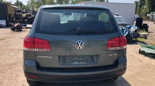 Dezmembrez VW TOUAREG 2.5 D DIN 2004