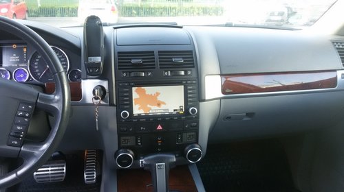 Dezmembrez VW Touareg 3200