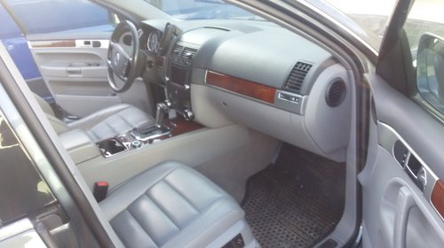 Dezmembrez VW Touareg 3200