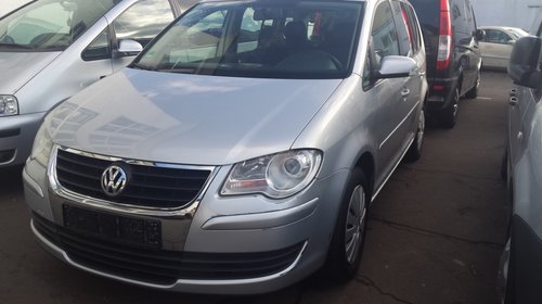 Dezmembrez Vw Touran 1.9 Tdi 2007 - 2010