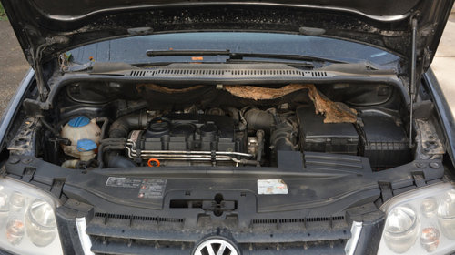 Dezmembrez VW TOURAN (1T) 2003 - 2010 2.0 TDI BMM ( CP: 140, KW: 103, CCM: 1968 ) Motorina