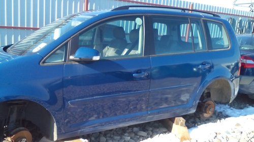 Dezmembrez VW Touran 2.0 TDI, 2005