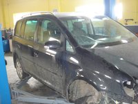 Dezmembrez vw Touran 2.0 tdi cod motor AZV