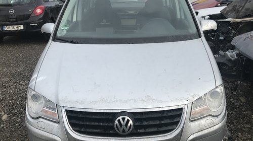 Dezmembrez VW TOURAN 2008, 1.9 TDI: BLS (6 tr