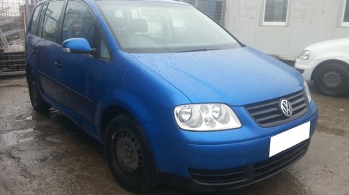 Dezmembrez VW Touran an fabr. 2004, 1.9 tdi P