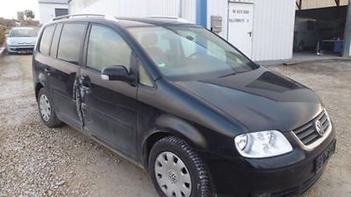 Dezmembrez vw touran din 2006