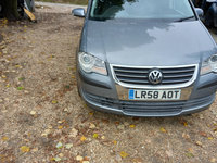 Dezmembrez vw Touran facelift 1,9 TDI COD MOTOR BXF, COD CULOARE LR7N.