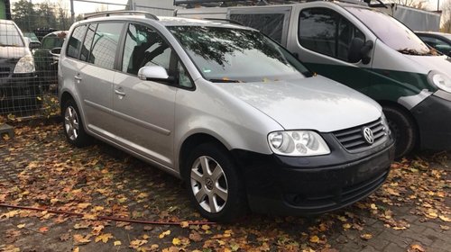 Dezmembrez Vw Touran Goal 2.0 TDI BMM