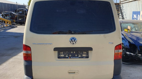 Dezmembrez VW TRANSPORTER Mk 5 / T5 / Caravelle 2003 - Prezent 2.5 TDI AXD ( CP: 130, KW: 96, CCM: 2461 ) Motorina