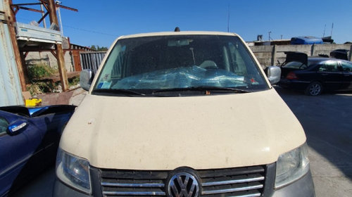 Dezmembrez VW TRANSPORTER Mk 5 / T5 / Caravel