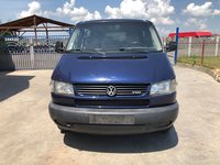 Dezmembrez VW Transporter T4 2.5 TDI