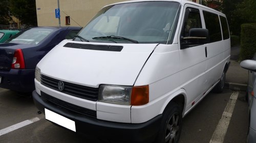 Dezmembrez VW Transporter T4