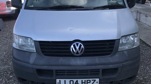 Dezmembrez VW Transporter T5 2.5 diesel (AXD) - motor la cheie