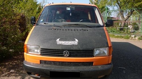 Dezmembrez VW Transporter