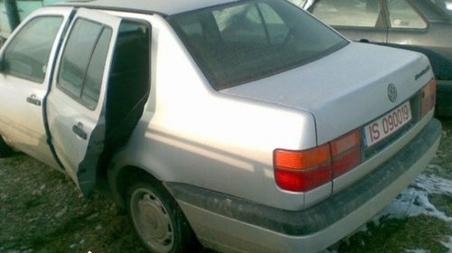 Dezmembrez Vw Vento 1 8i An 1993