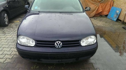 Dezmembrez Volkswagen Golf4 1.9,tdi An.2002