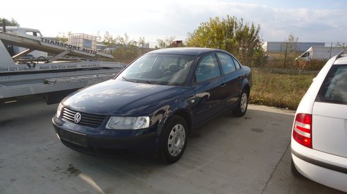 dezmembrez wolkswagen passat an 2000