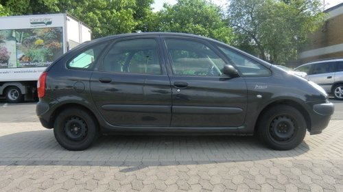 DEZMEMBREZ XSARA PICASSO