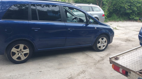 Dezmembrez Zafira B Facelift 1.6 benzina Cod motor Z16XEP