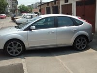 Dezmembrez Ford Focus 2