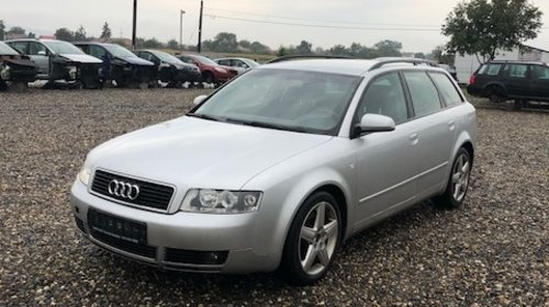 Dezmembrez Audi A4 b6, gri, combi 2,5tdi euro