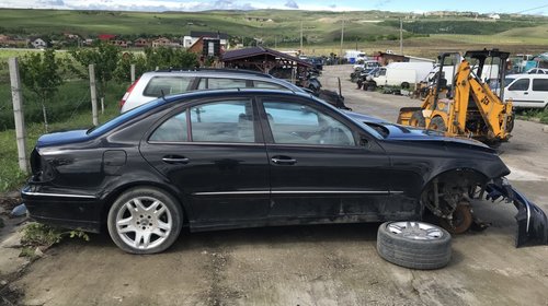 Diferential grup spate Mercedes E-CLASS combi S211 2003 limuzina 3200