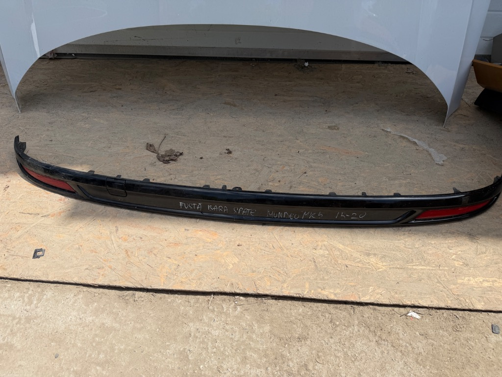 Difuzor bara spate Ford Mondeo MK5 2015/2016/2017/2018/2019/2020