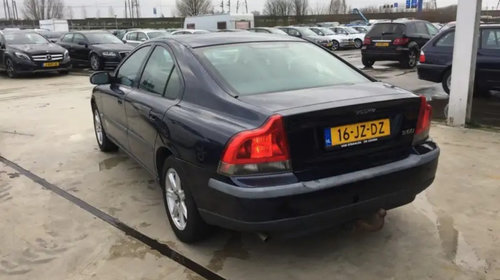 Difuzor bara spate Volvo S60 2003 2,4d diesel