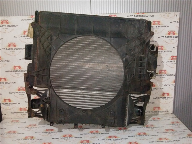 Difuzor radiator IVECO DAILY 2.3 JTD an fabr. 2009
