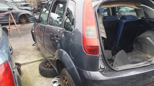 Din dezmembrari piese Ford Fiesta an 2004 1.4 benzina