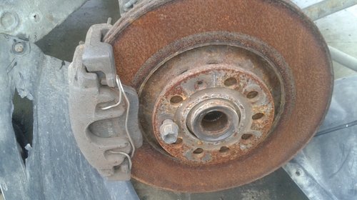 Disc dreapta fata Audi A6 C5 2.5 TDI 2000-200