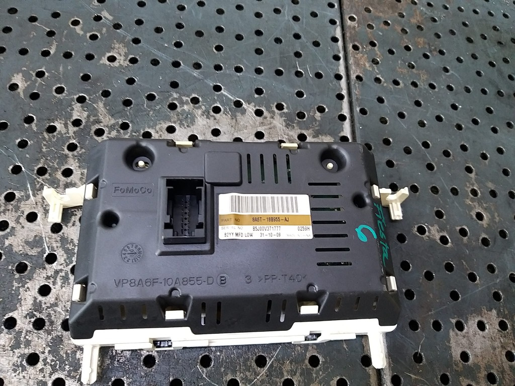 Display afisaj ora ford fiesta 6 cb1 ccn