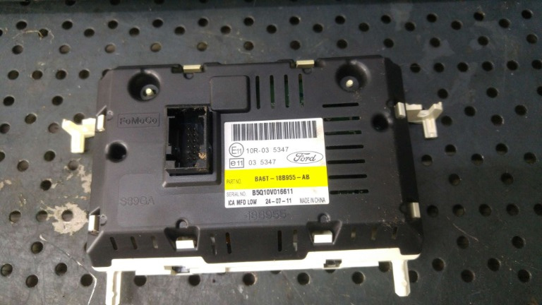 Display afisaj ora ford fiesta 6 cb1 ccn