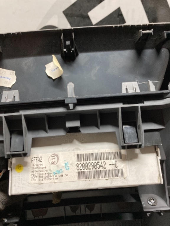 Display bord central renault megane 2 co