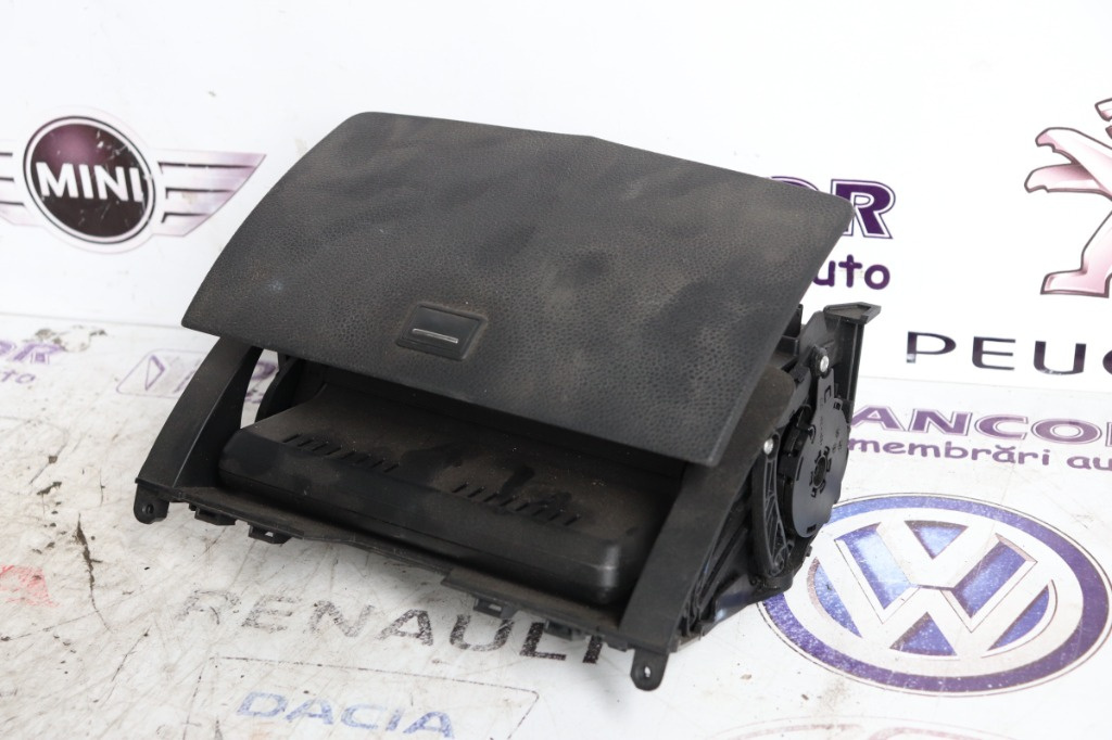 DISPLAY MERCEDES C CLASS / A20482046979F45